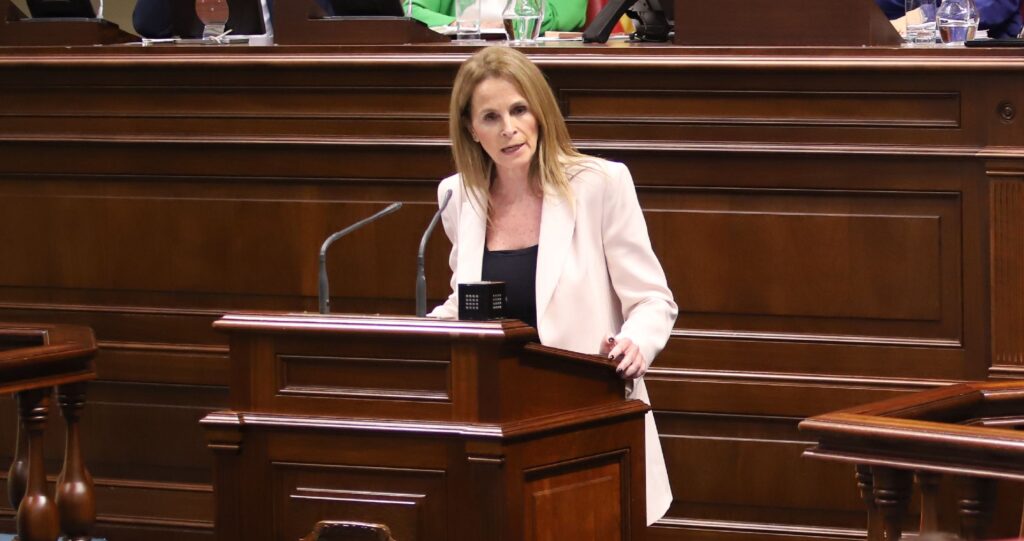 Reverón: “Los canarios se merecen una explicación sobre los millones de euros gestionados sin control durante la pandemia”