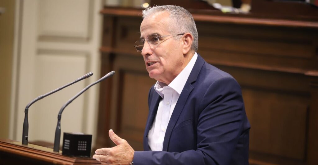 Mario Cabrera pide las mismas medidas para los productos que entren a competir con el sector primario canario