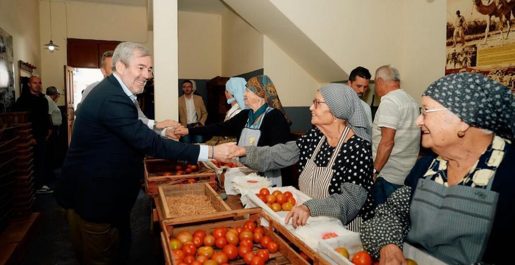 Clavijo priorizará políticas de desarrollo específicas para los municipios de menos de 10.000 habitantes