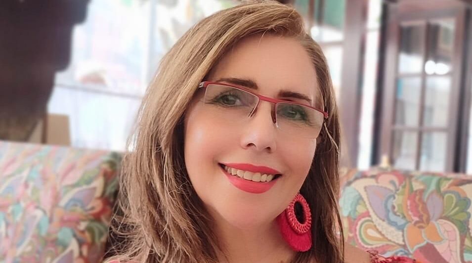 La Biblioteca Insular acoge la inauguración del proyecto 'Con Alma de Mujer', organizado por 'Proyecto Encuentros con el Autor'