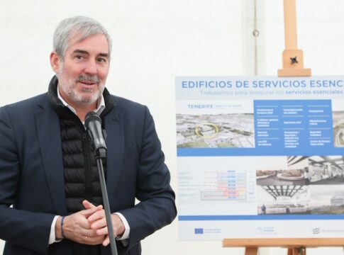 El Gobierno coloca la primera piedra del edificio de servicios esenciales en Gran Canaria