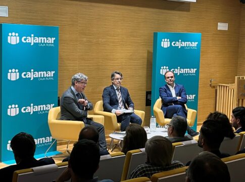 El sector exterior, la fiscalidad y la situación geográfica, principales aliados de la economía canaria