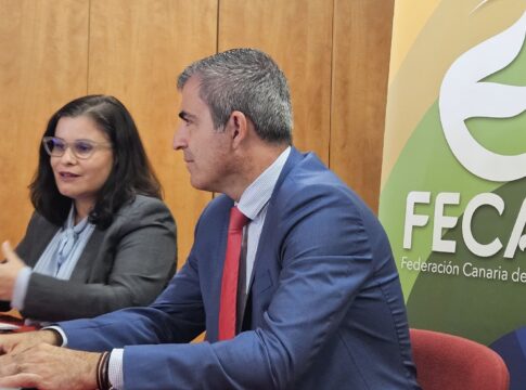 La FECAM y la Consejería de Economía inician líneas de colaboración conjunta