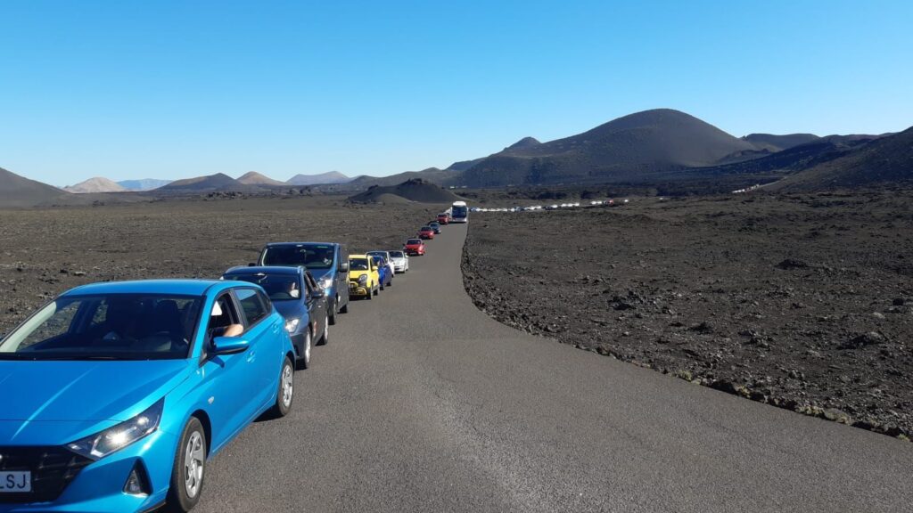 La ACBC propone al presidente del Cabildo de Lanzarote dos soluciones inmediatas a la masificación en Timanfaya