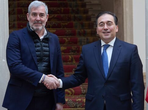 Exteriores garantiza que Canarias estará presente en los foros en donde se traten asuntos relacionados con el archipiélago