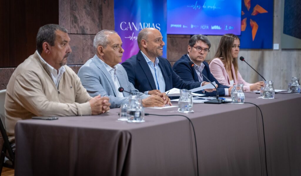Proexca presenta a los Cabildos la marca “Canarias Islas de Moda” como iniciativa principal dentro de su Plan Estratégico
