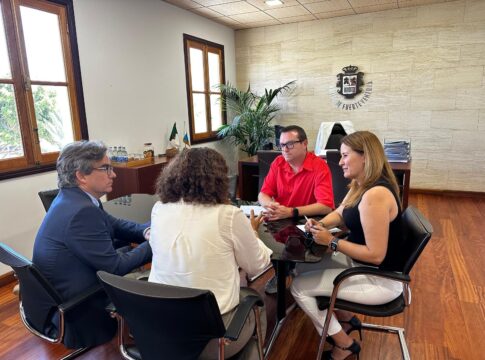 Cabildo de Fuerteventura y Ecca.edu colaboran para llevar la formación por todo el territorio insular