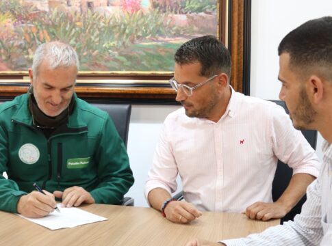 El Ayuntamiento de Los Realejos destina 19.000 euros a ‘Peludos Felices’ para la atención de animales en abandono