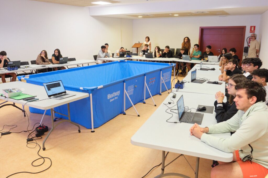 Más de 200 escolares participan en la undécima edición de Ciberlandia