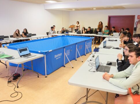 Más de 200 escolares participan en la undécima edición de Ciberlandia