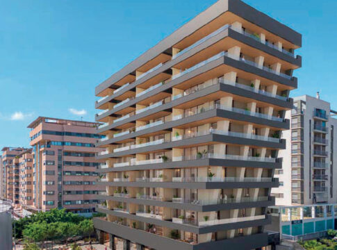 “La estructura singular de Cabollanos Luxury Living ha supuesto un reto arquitectónico que rompe con la norma”
