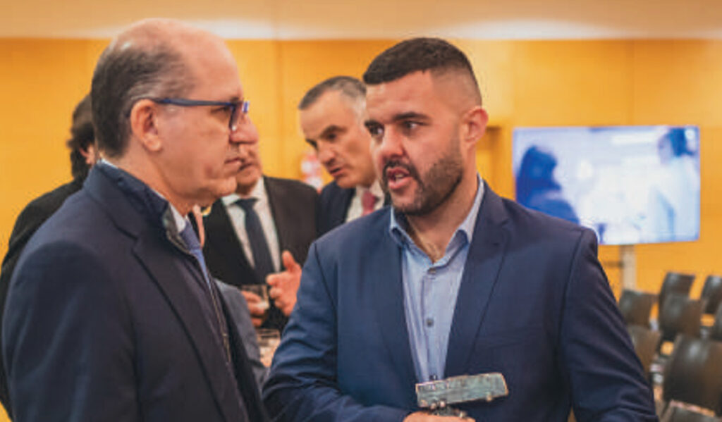 Óscar Díaz: “El transporte de viajeros necesita profesionalizarse y digitalizarse”