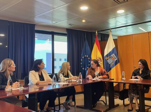 La directora general de Autónomos recibe a la asociación de mujeres empresarias y profesionales BPW Canarias