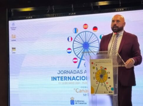 Puerto de la Cruz acoge la feria ‘Canarias se mueve’ dentro de las jornadas anuales de Internacionalización de la Educación