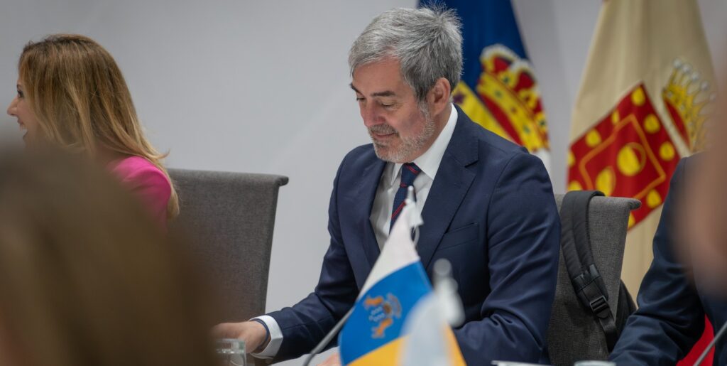 El Gobierno otorga el Collar de la Orden “Islas Canarias” a los presidentes y expresidentes desde el año 2003
