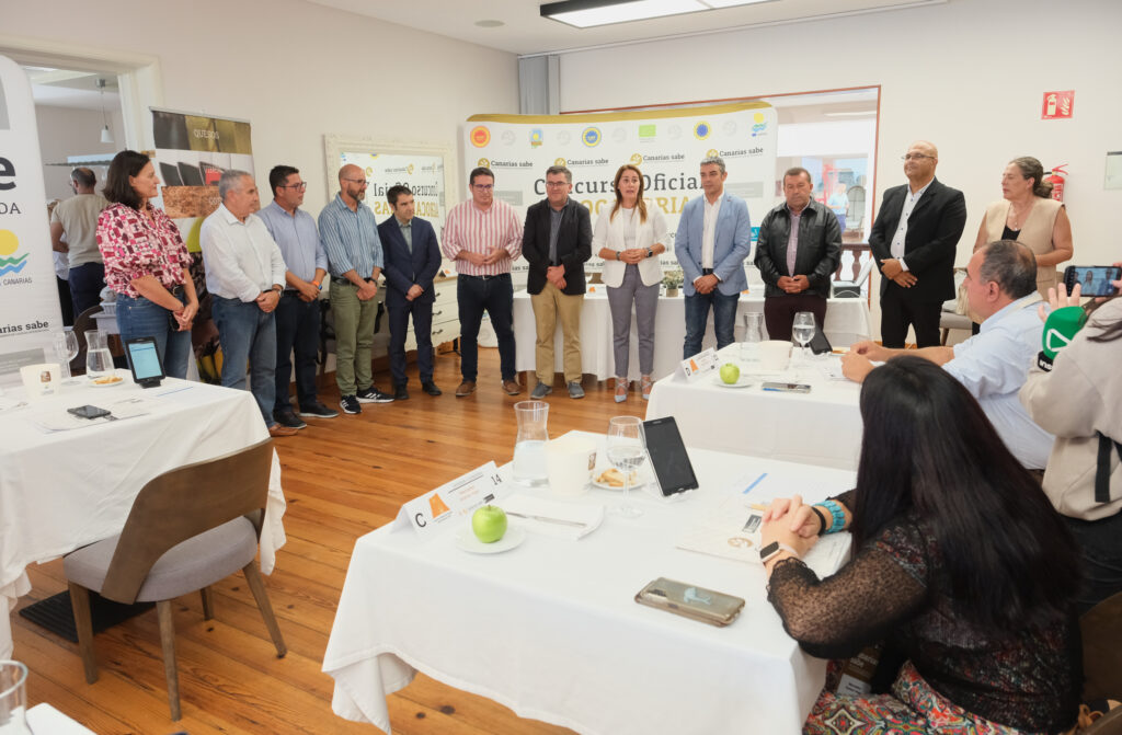 223 quesos compiten por ser la mejor producción de Canarias en Agrocanarias, un 35% más que en la pasada edición