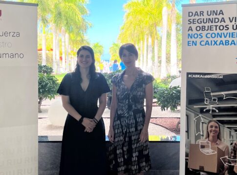 RIU Hotels & Resorts Canarias, a través del programa ‘ReUtilízame’ de CaixaBank, dona equipamiento alojativo y material informático a entidades sociales de las Islas