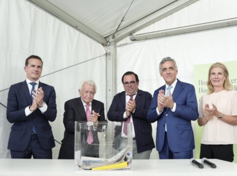 Hospiten pone la primera piedra de su futuro hospital universitario en Madrid