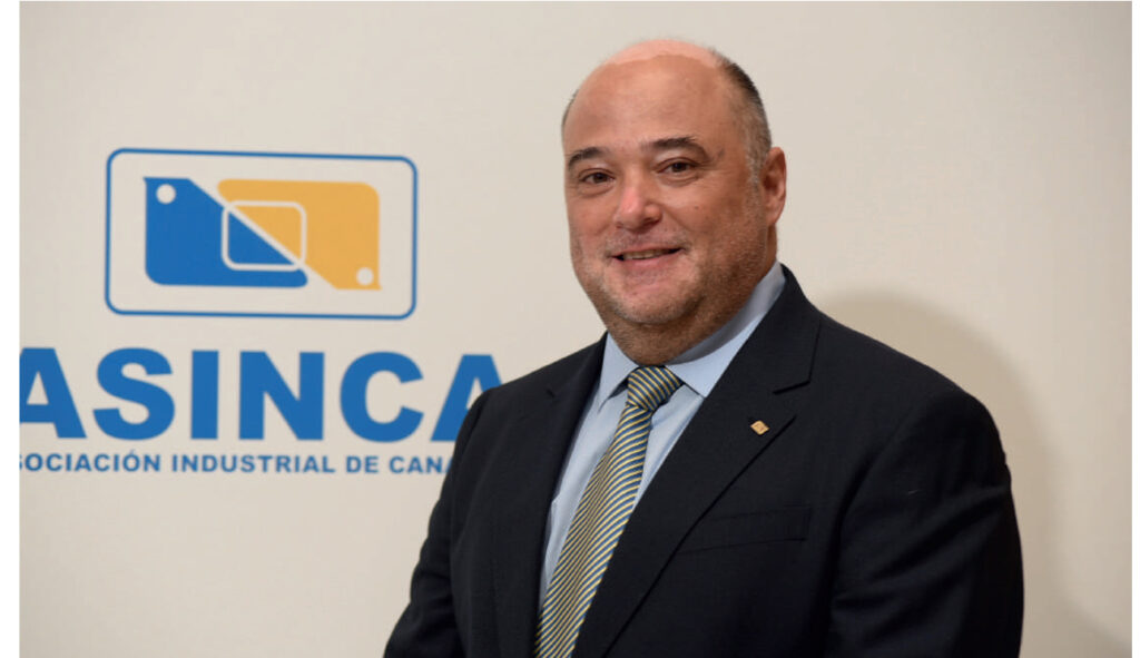 Jorge Escuder: “Es vital que toda la Sociedad se comprometa con el consumo y apoyo a los Productos Elaborados en Canarias”