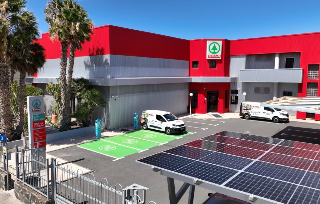 SPAR Gran Canaria intensifica su apuesta en el autoconsumo  de energía solar