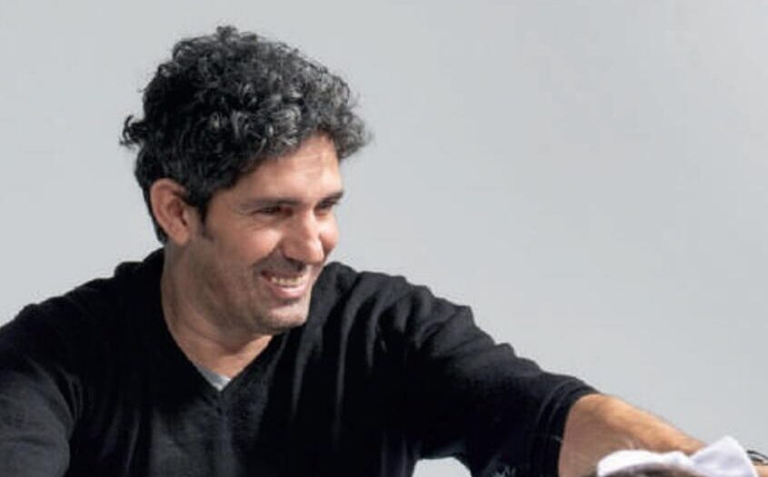 César Bona: “Educar es brindar herramientas que permitan el crecimiento integral del ser humano”