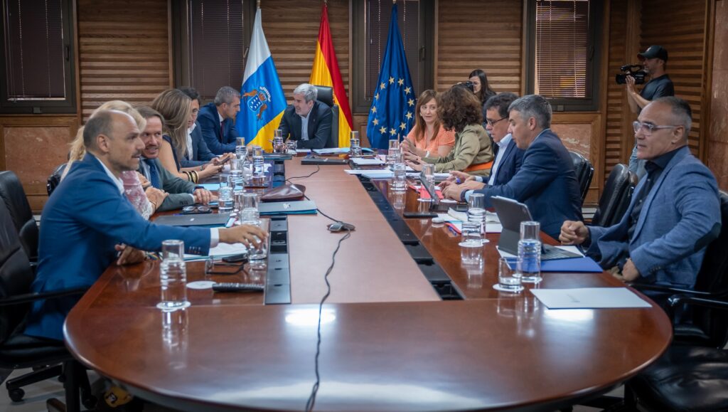 El Gobierno autoriza la tramitación urgente del anteproyecto de Ley del Uso Turístico de Viviendas