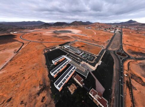 El Cabildo de Fuerteventura continúa impulsando el desarrollo aeronáutico y aeroespacial