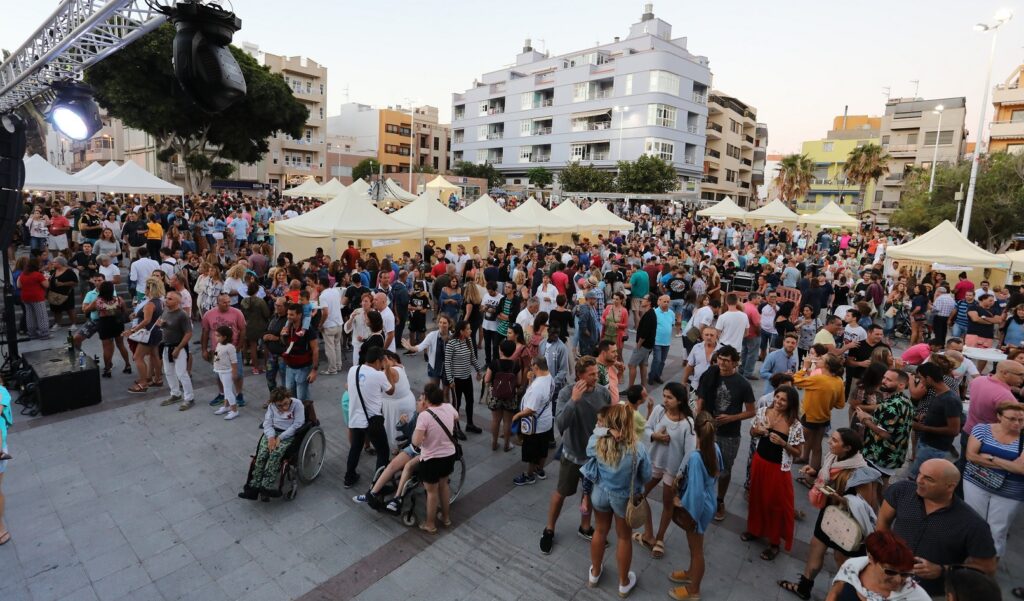 ‘Sensaciones Sabores de Verano’ regresan a El Médano con  buena música, tapas y vinos