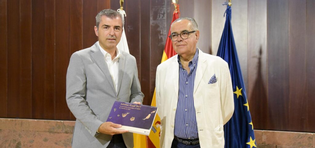 Manuel Domínguez resalta la FP Dual como una de las principales vías para el desarrollo de la economía canaria