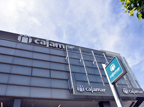 Grupo Cajamar supera los 100.000 millones de negocio gestionado y obtiene un resultado de 174,1 millones de euros en el primer semestre