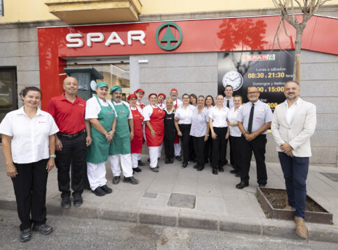 SPAR Santa Brígida reabre sus puertas tras una reforma integral y optimiza su eficiencia energética