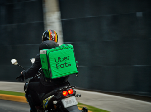 SPAR Gran Canaria amplía su servicio de venta online  con entrega inmediata a través de Uber Eats