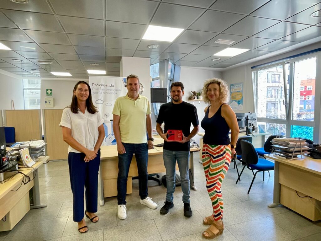 Fundación Cepsa y Provivienda impulsan la eficiencia energética en los hogares de las Islas