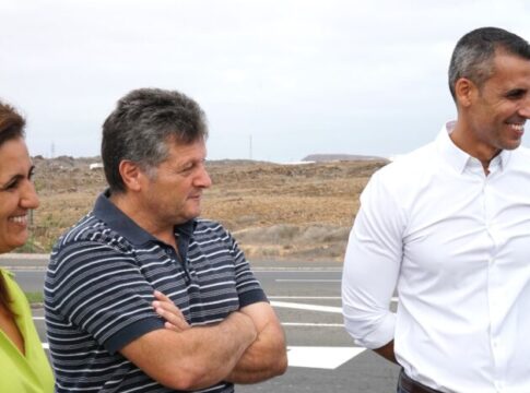 La Oliva pone en marcha un contrato que multiplicará por 6 el personal destinado al cuidado de Jardines