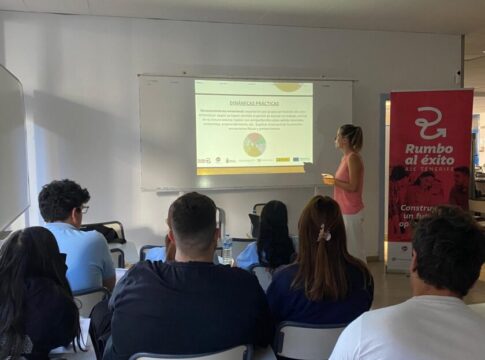 La Asociación de Jóvenes Empresarios de Tenerife continúa con el proyecto “Rumbo al éxito” para fortalecer la empleabilidad juvenil en Canarias