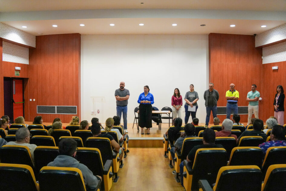 El Ayuntamiento emprende un nuevo plan de empleabilidad que beneficia a 45 familias granadilleras
