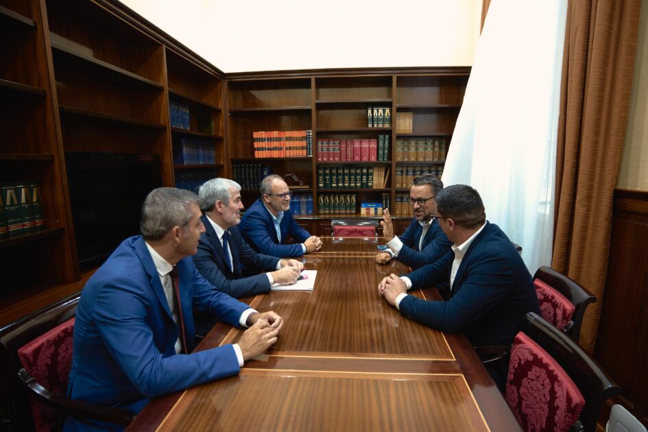 Gobierno y Parlamento de Canarias confirman al Ayuntamiento de Santa Cruz de La Palma su apoyo presupuestario a la Bajada de la Virgen 2025