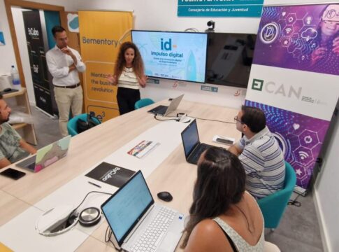 El Cabildo de Fuerteventura forma a embajadores para la digitalización de las pymes majoreras