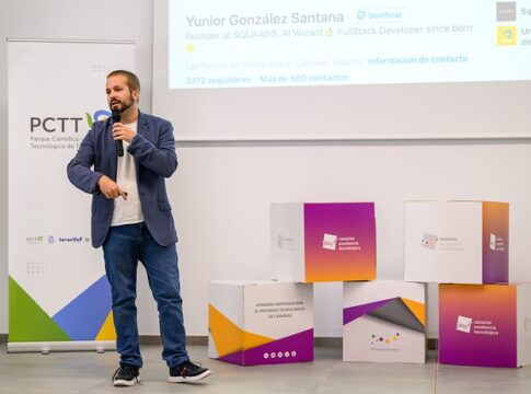 Yunior González: “La formación es clave para comprender los desafíos y oportunidades que presenta la IA”