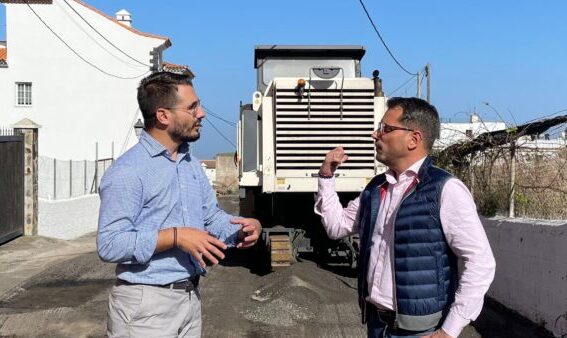 Los Realejos ultima la repavimentación de la calle Camino La Piñera que ha incorporado redes de abastecimiento y riego