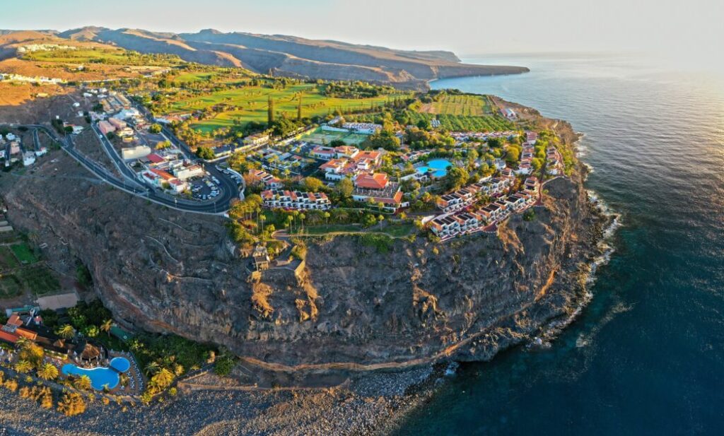 Luis Hernández: “El Hotel Jardín Tecina aspira a convertirse en un referente de turismo sostenible y de alta gastronomía en Canarias”