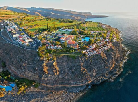 Luis Hernández: “El Hotel Jardín Tecina aspira a convertirse en un referente de turismo sostenible y de alta gastronomía en Canarias”