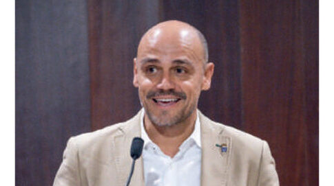 Alfonso Cabello: “Trabajamos para diversificar la economía y que el talento canario tenga reconocimiento internacional”