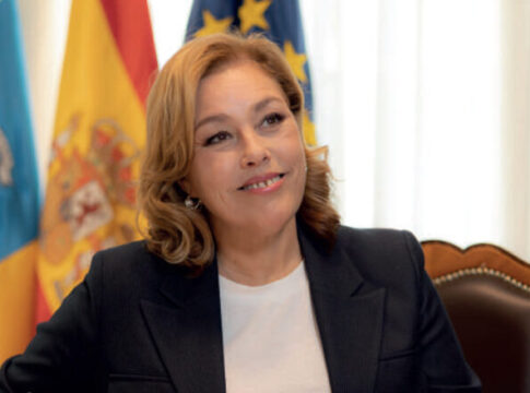 Astrid Pérez: “El Parlamento debe ser un puente entre Canarias y Europa”