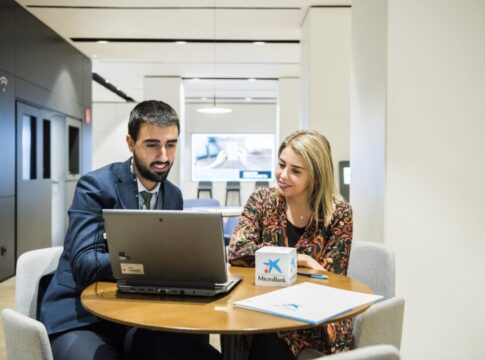 MicroBank otorga 126,6 millones de euros en financiación con impacto social en Canarias en 2024, un 42,8% más