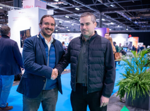 Freetour.com y la empresa canaria Donicus anuncian una integración estratégica