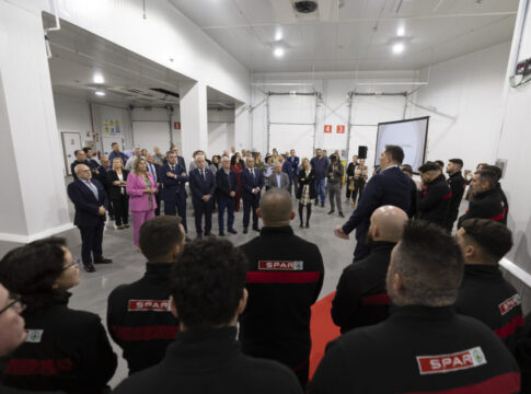 SPAR Gran Canaria inaugura su central logística para productos refrigerados y congelados