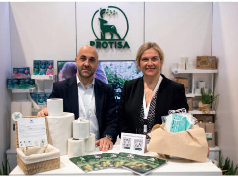 Raquel Malo: “Protisa ha implementado estrategias para fomentar la innovación y desarrollar nuevos productos a partir de papel reciclado”
