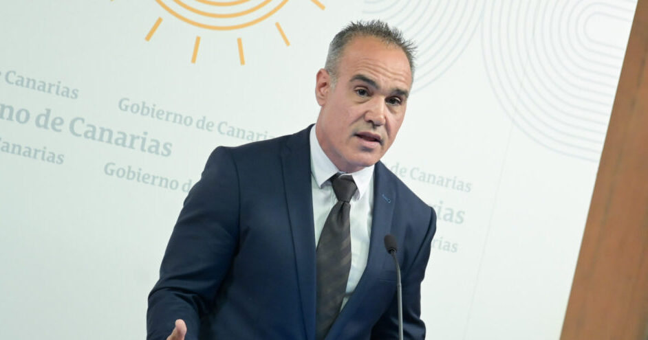 El comisionado del REF confía en que la reforma de la RIC en la que trabaja hace un año y que ayer aprobó el Congreso alivie la crisis de vivienda de Canarias