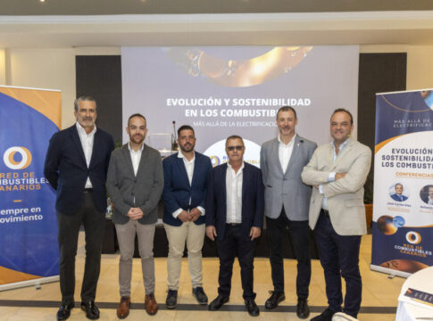 José Carlos Díez asegura en Canarias que no es viable una transición energética que comprometa el empleo y la competitividad